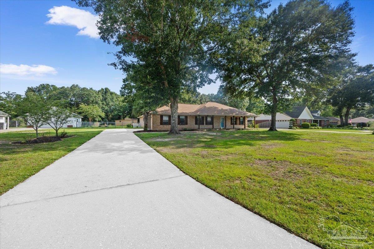 5245 Morgan Ridge Drive Milton, FL 32570 - Photo 2 of 53