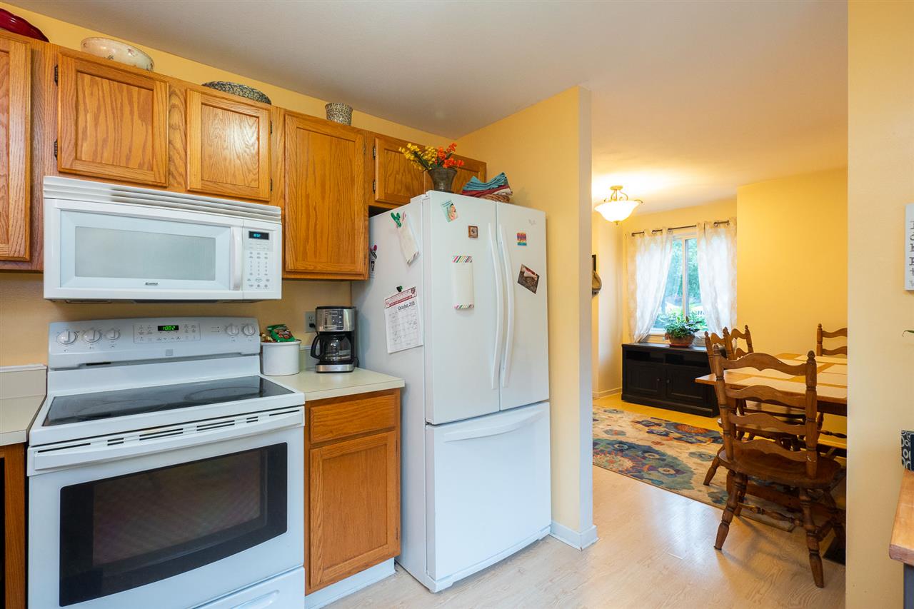 24 Thornhill Road, Unit 24 Stratham, NH 03885 - Photo 14 of 26