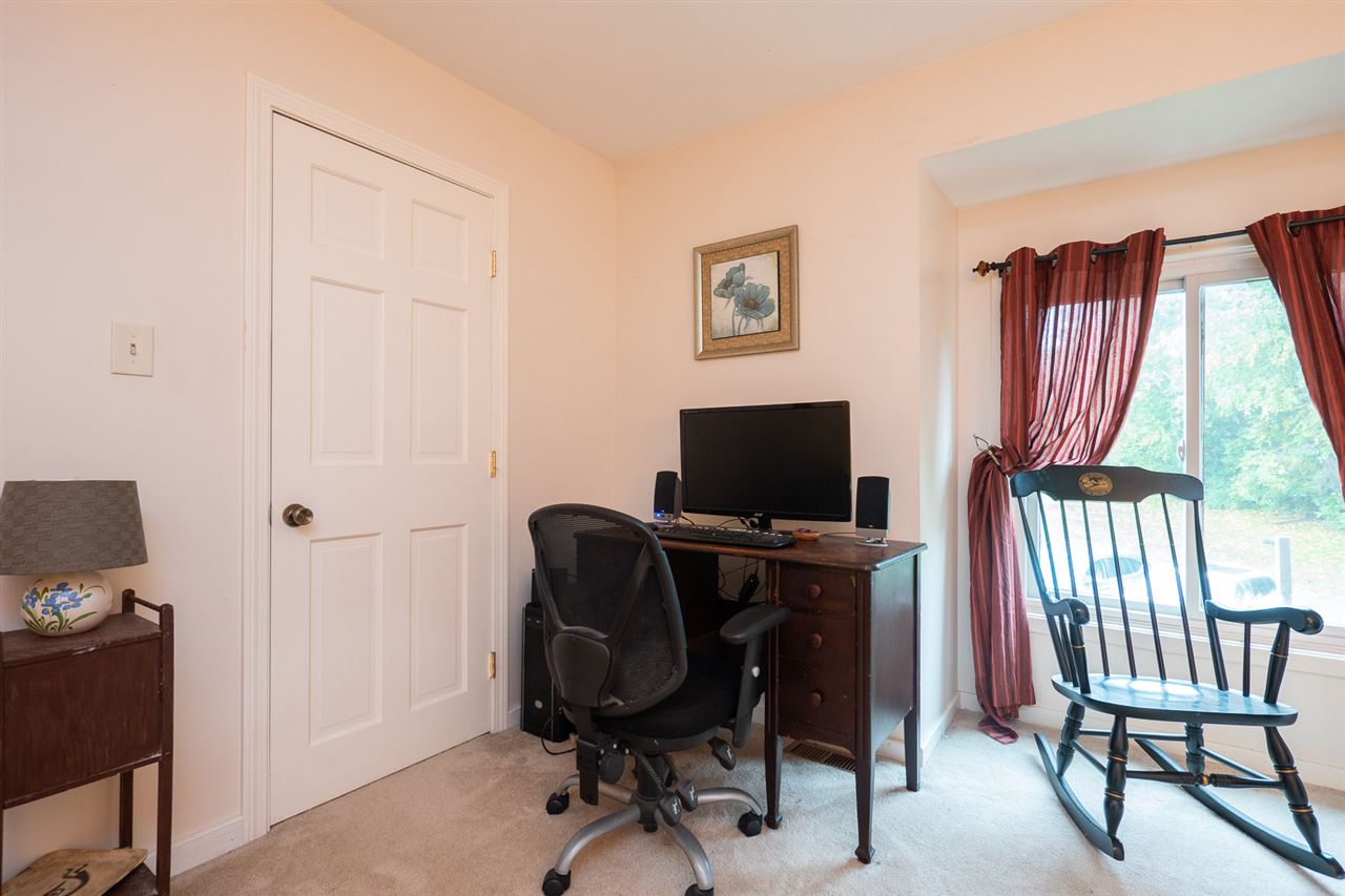 24 Thornhill Road, Unit 24 Stratham, NH 03885 - Photo 18 of 26