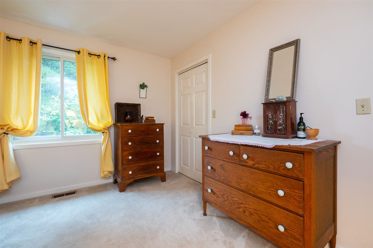 24 Thornhill Road, Unit 24 Stratham, NH 03885 - Photo 22 of 26