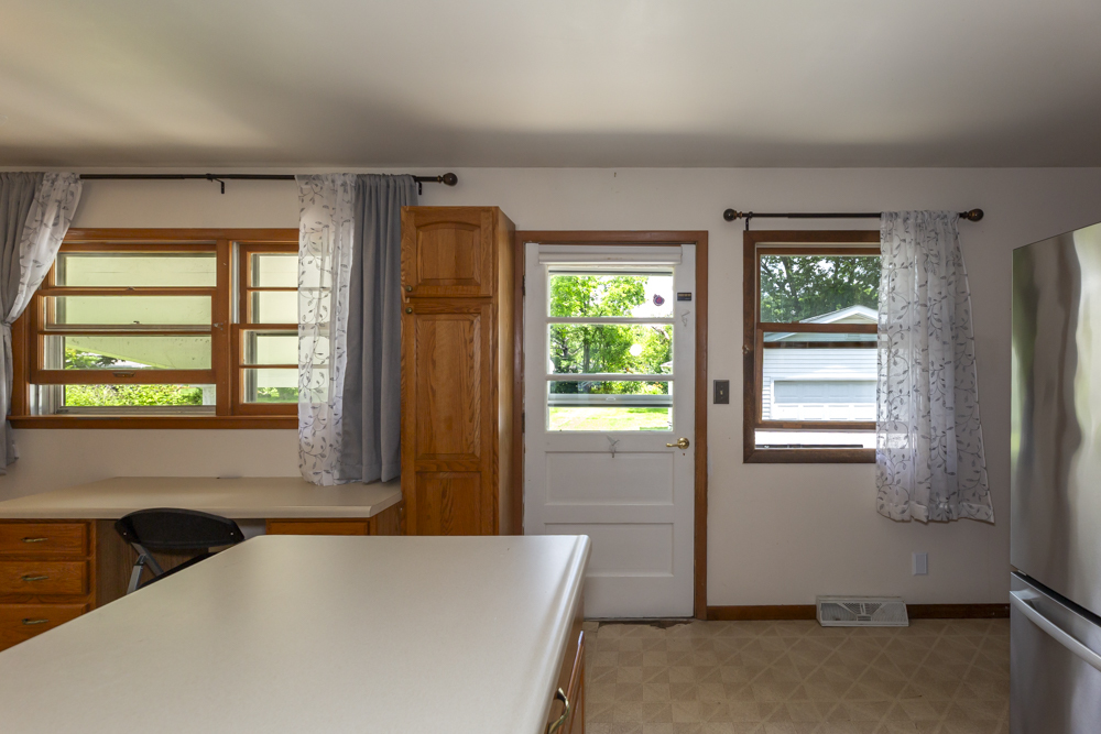 403 North 3rd Street Malta, IL 60150 - Photo 10 of 46