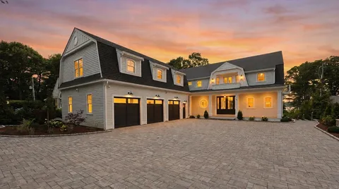 $5,495,000 | 26 Wheeler Road, Mashpee, MA 02649