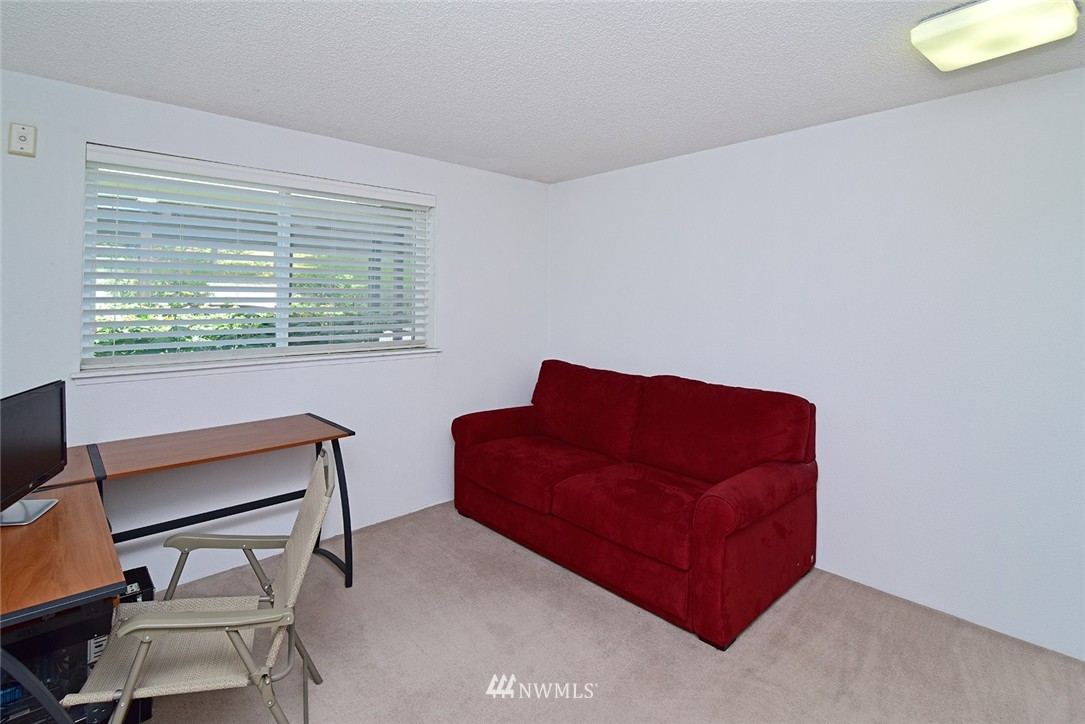 1541 Sheridan Road, Unit D2 Bremerton, WA 98310 - Photo 19 of 25 Gallery Image 19