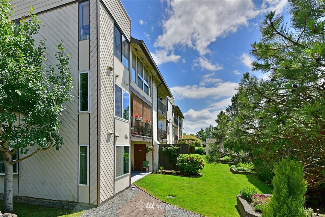 1541 Sheridan Road, Unit D2 Bremerton, WA 98310 - Photo 23 of 25 Gallery Image 23