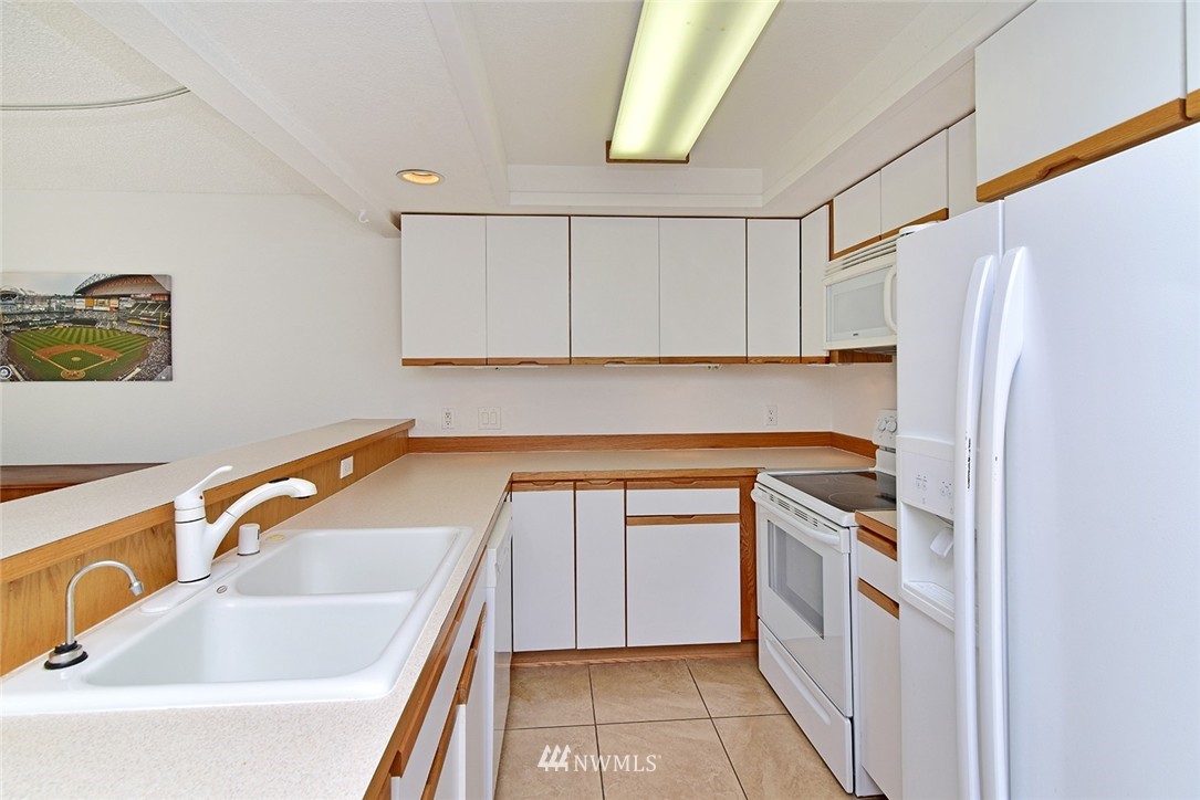 1541 Sheridan Road, Unit D2 Bremerton, WA 98310 - Photo 10 of 25 Gallery Image 10