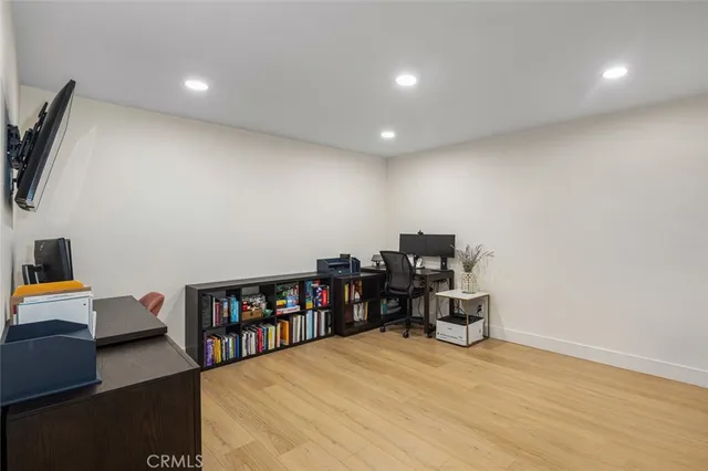 $1,169,000 | 20 Marigold, Unit 15, Irvine, CA 92614