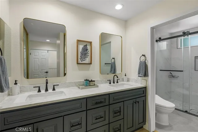 $1,169,000 | 20 Marigold, Unit 15, Irvine, CA 92614