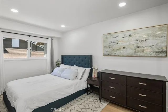 $1,169,000 | 20 Marigold, Unit 15, Irvine, CA 92614