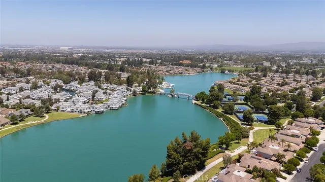 $1,169,000 | 20 Marigold, Unit 15, Irvine, CA 92614