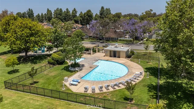 $1,169,000 | 20 Marigold, Unit 15, Irvine, CA 92614