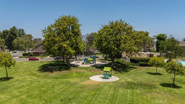 $1,169,000 | 20 Marigold, Unit 15, Irvine, CA 92614