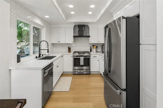 $1,169,000 | 20 Marigold, Unit 15, Irvine, CA 92614