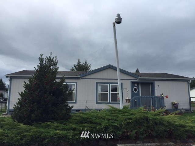 19300 Pecan Street Southwest, Unit 7 Rochester, WA 98579 - Photo 2 of 17