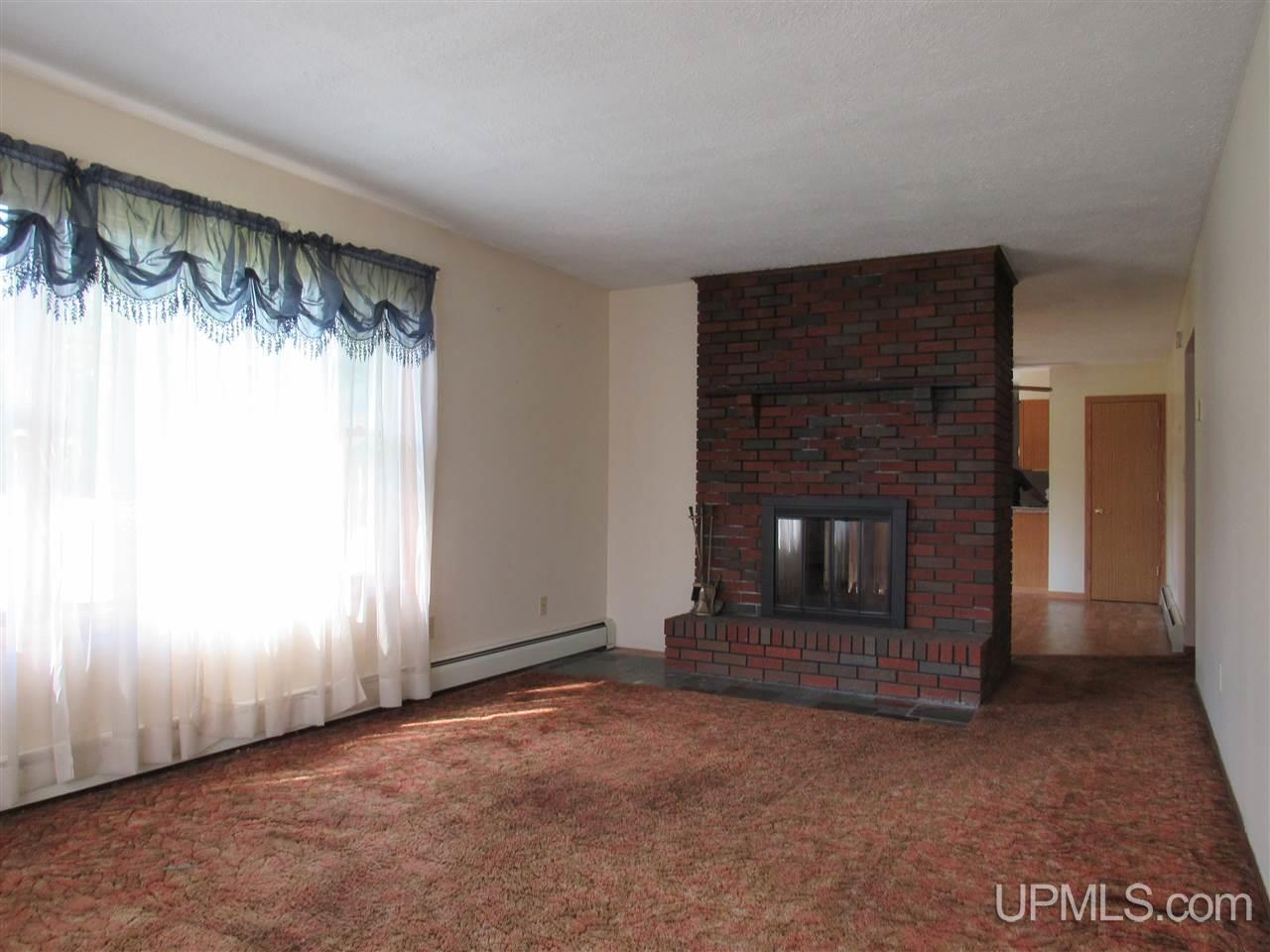 17357 Aura Road Lanse, MI 49946 - Photo 12 of 44 Gallery Image 12