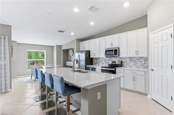 $320,000 | 15960 Grassland Lane, Unit 2725, Punta Gorda, FL 33982
