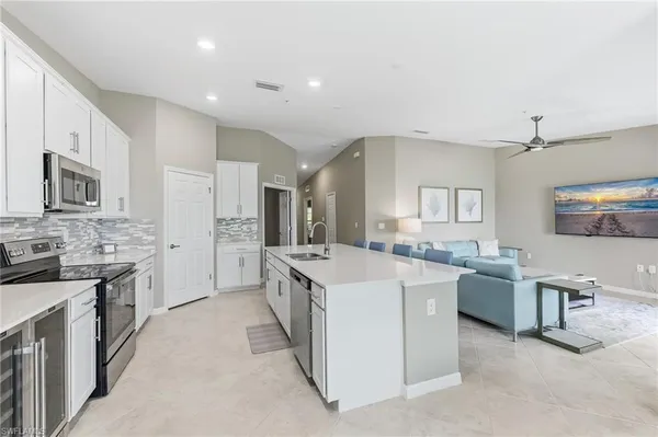 $320,000 | 15960 Grassland Lane, Unit 2725, Punta Gorda, FL 33982