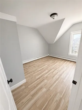 $2,500 | 284 Massachusetts Avenue, Unit 3, Providence, RI 02905