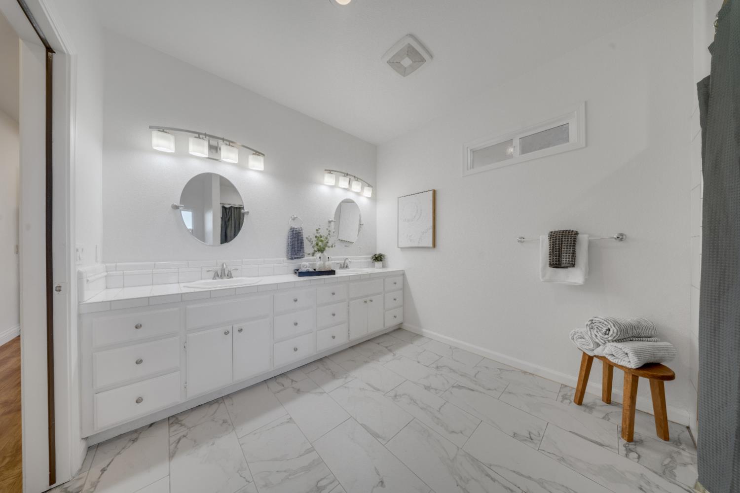 5875 Sycamore Hill Road Newcastle, CA 95658 - Photo 28 of 78 Primary bathroom 1 of 5 bathrooms