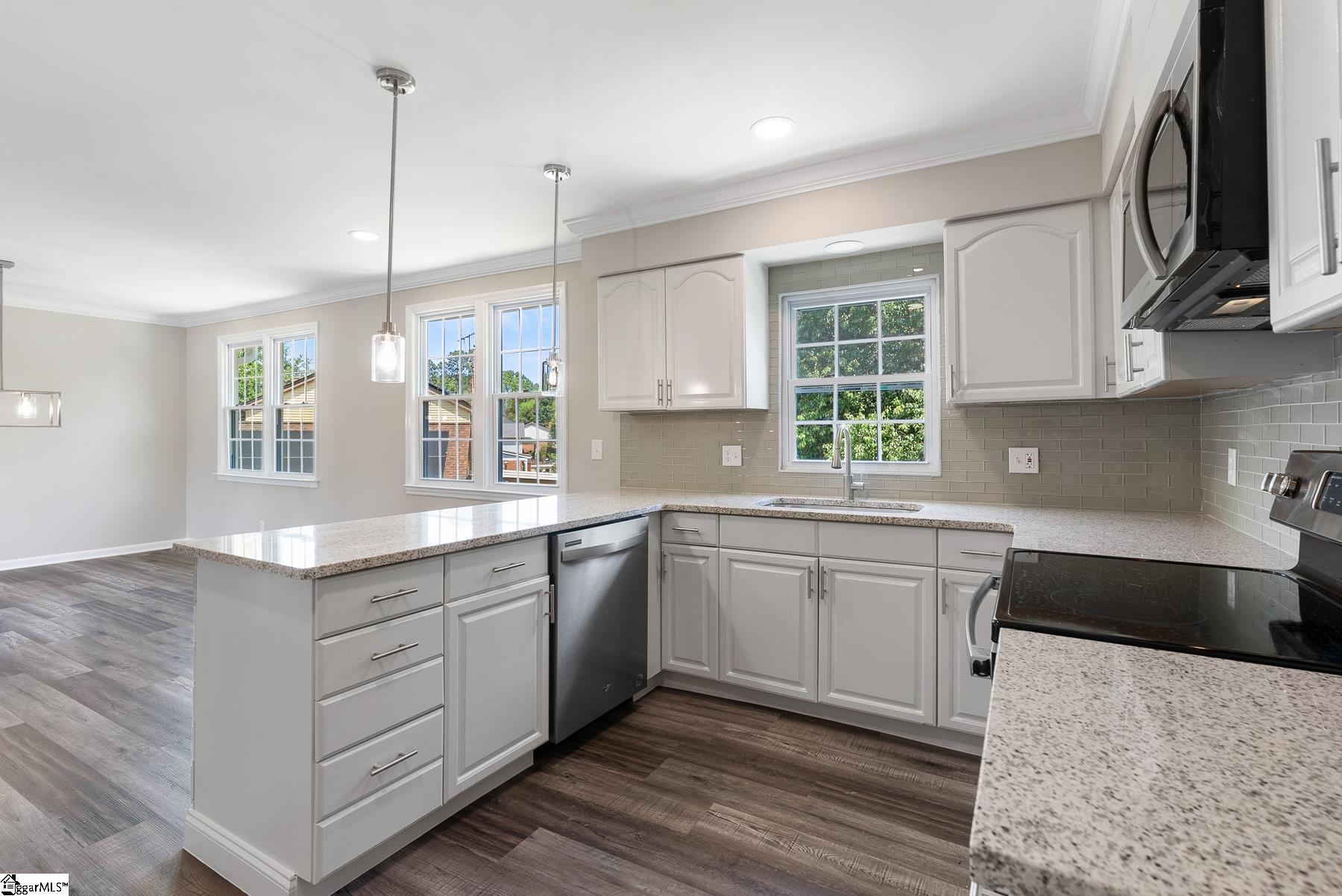 110 Brooks Road Mauldin, SC 29662 - Photo 13 of 36