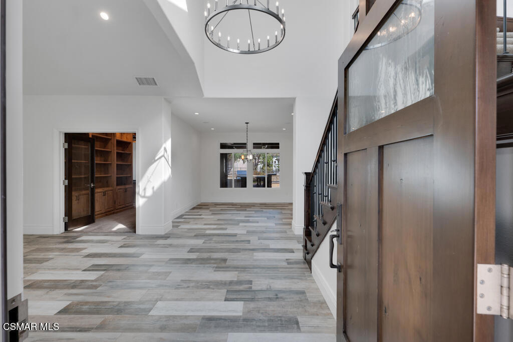 525 Aqueduct Court Simi Valley, CA 93065 - Photo 25 of 50