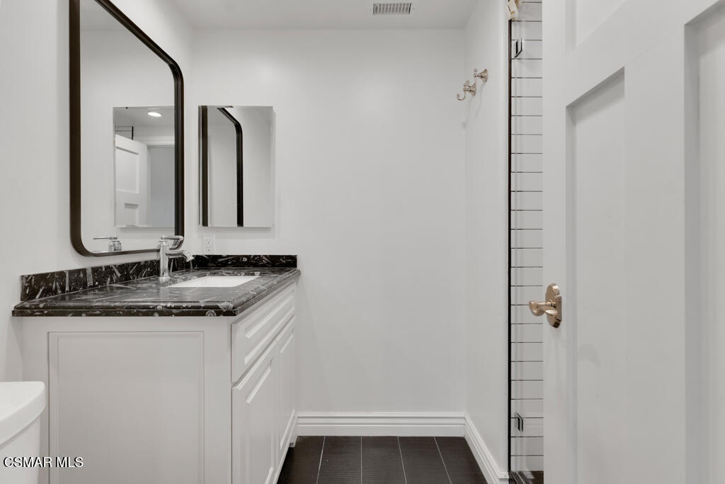 525 Aqueduct Court Simi Valley, CA 93065 - Photo 34 of 50