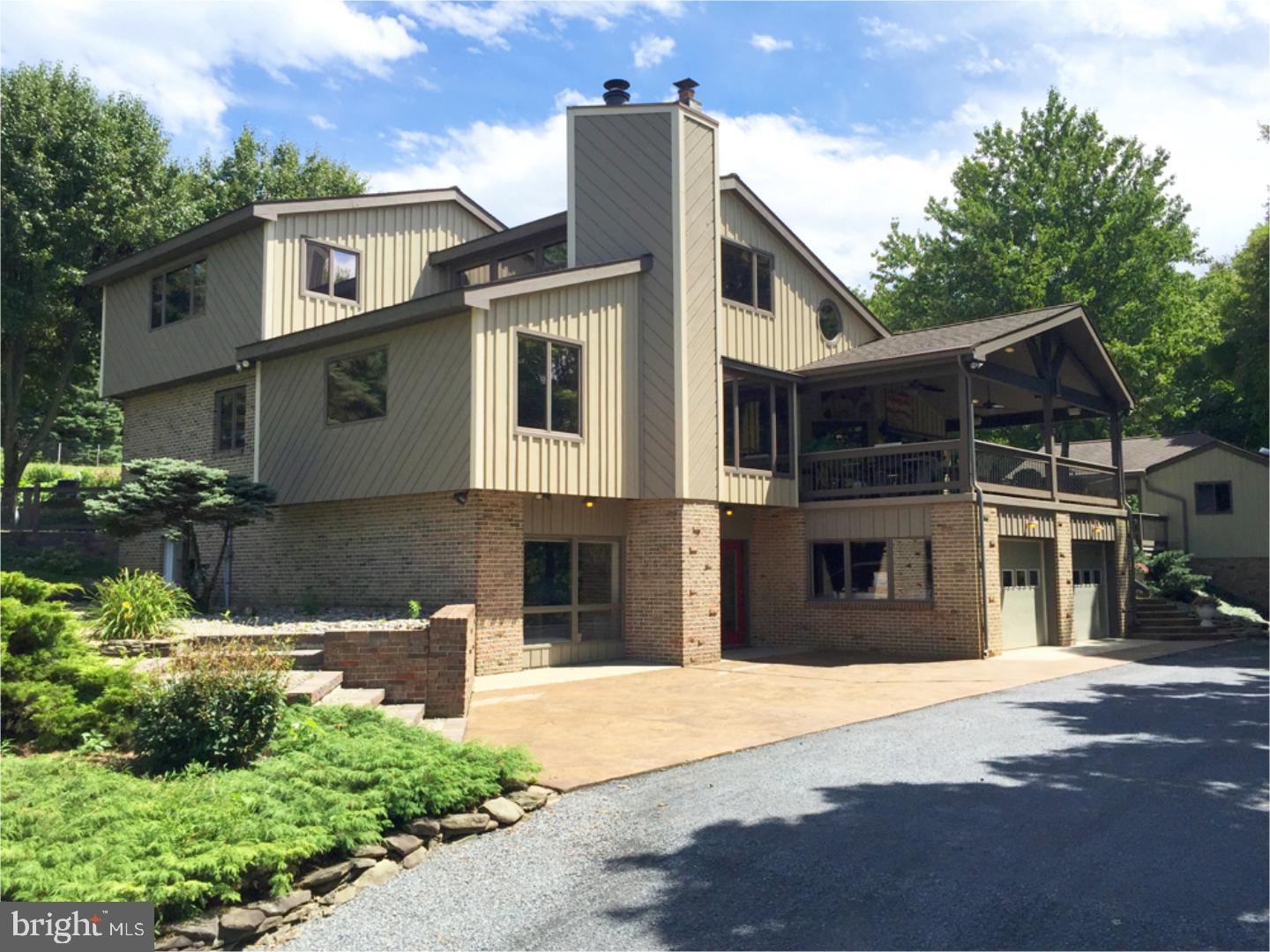 4261 New Smithville Road Kempton, PA 19529 - Photo 2 of 25 Gallery Image 2