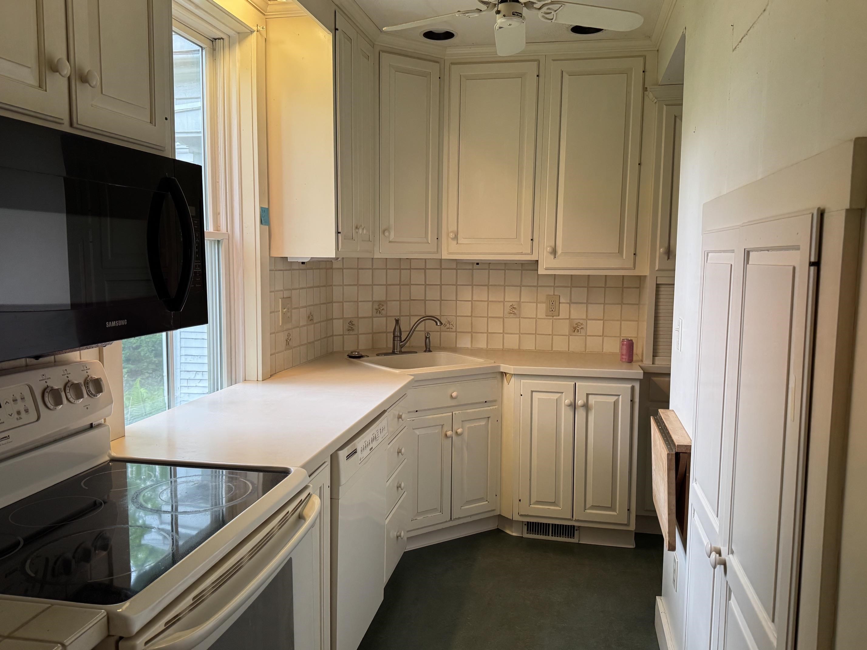 113 North Main Street Wallingford, VT 05773 - Photo 6 of 51