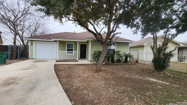 $1,550 | 542 Pharis Street, San Antonio, TX 78237