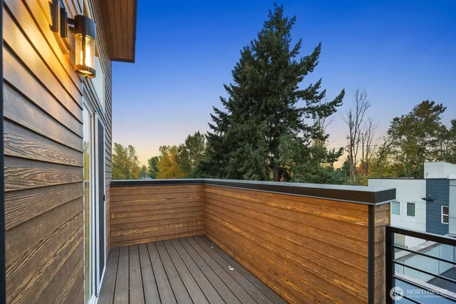 $604,950 | 548 South Cloverdale Street, Unit C, Seattle, WA 98108