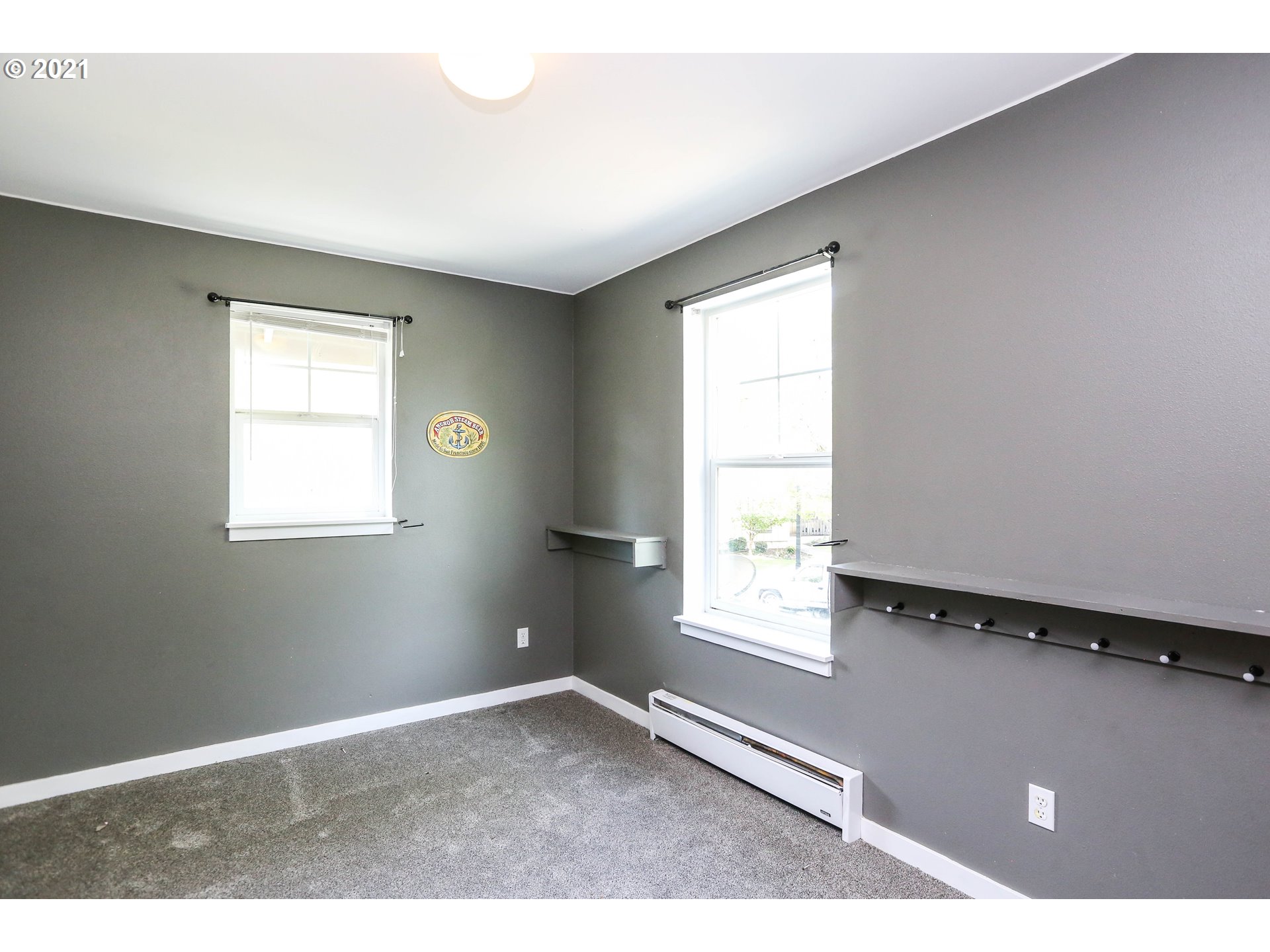 6914 A Street Springfield, OR 97478 - Photo 14 of 22