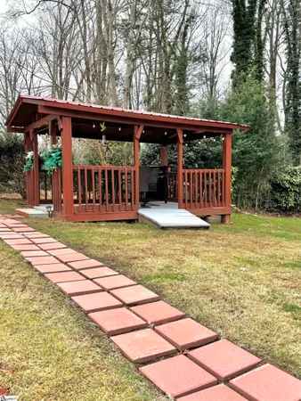 $359,000 | 1113 Fox Squirrel Ridge Road, Pickens, SC 29671