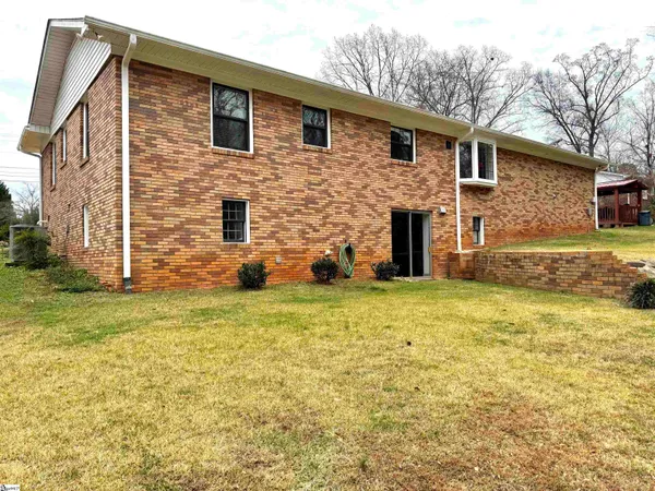 $359,000 | 1113 Fox Squirrel Ridge Road, Pickens, SC 29671