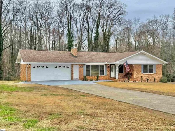 $359,000 | 1113 Fox Squirrel Ridge Road, Pickens, SC 29671