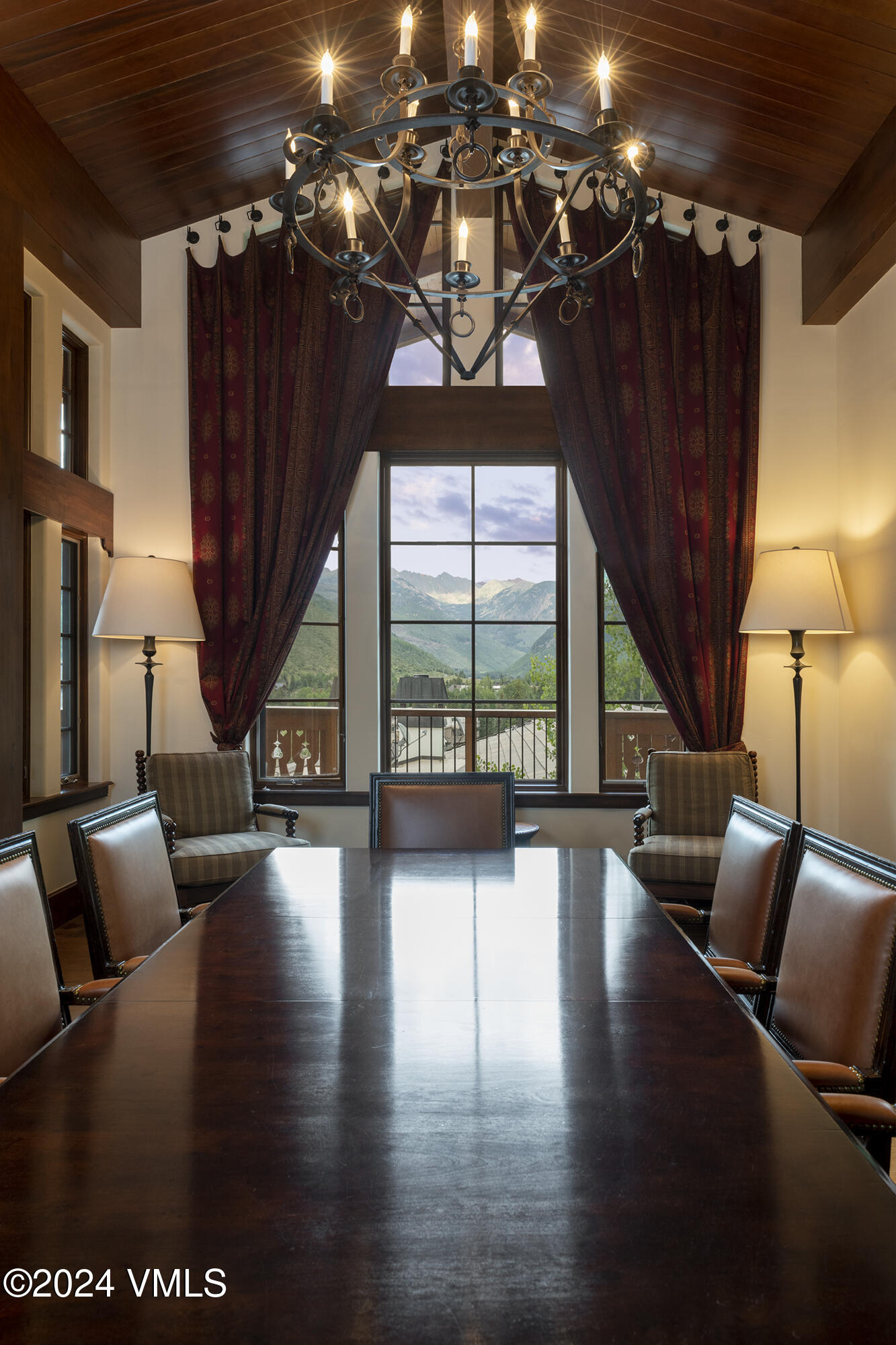 151 Vail Road, Unit 4 Vail, CO 81657 - Photo 12 of 17 DSC_5863