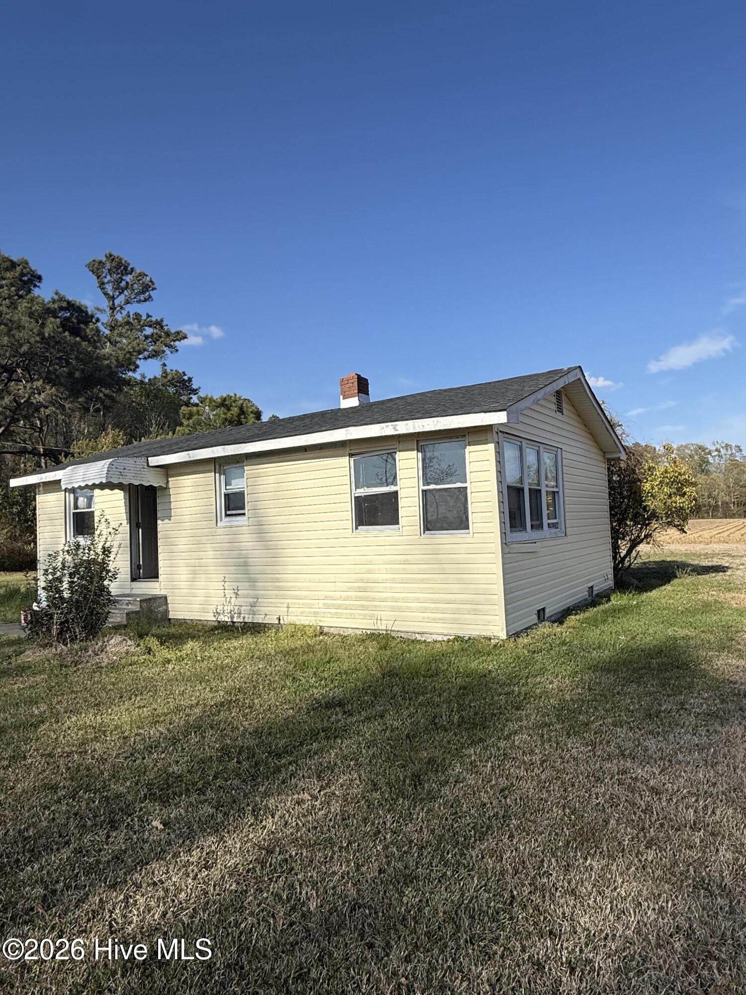 2217 Harvey Point Road Hertford, NC 27944 - Photo 2 of 35 image_picker_83580E4C-23E1-4132-8AAB-F1A