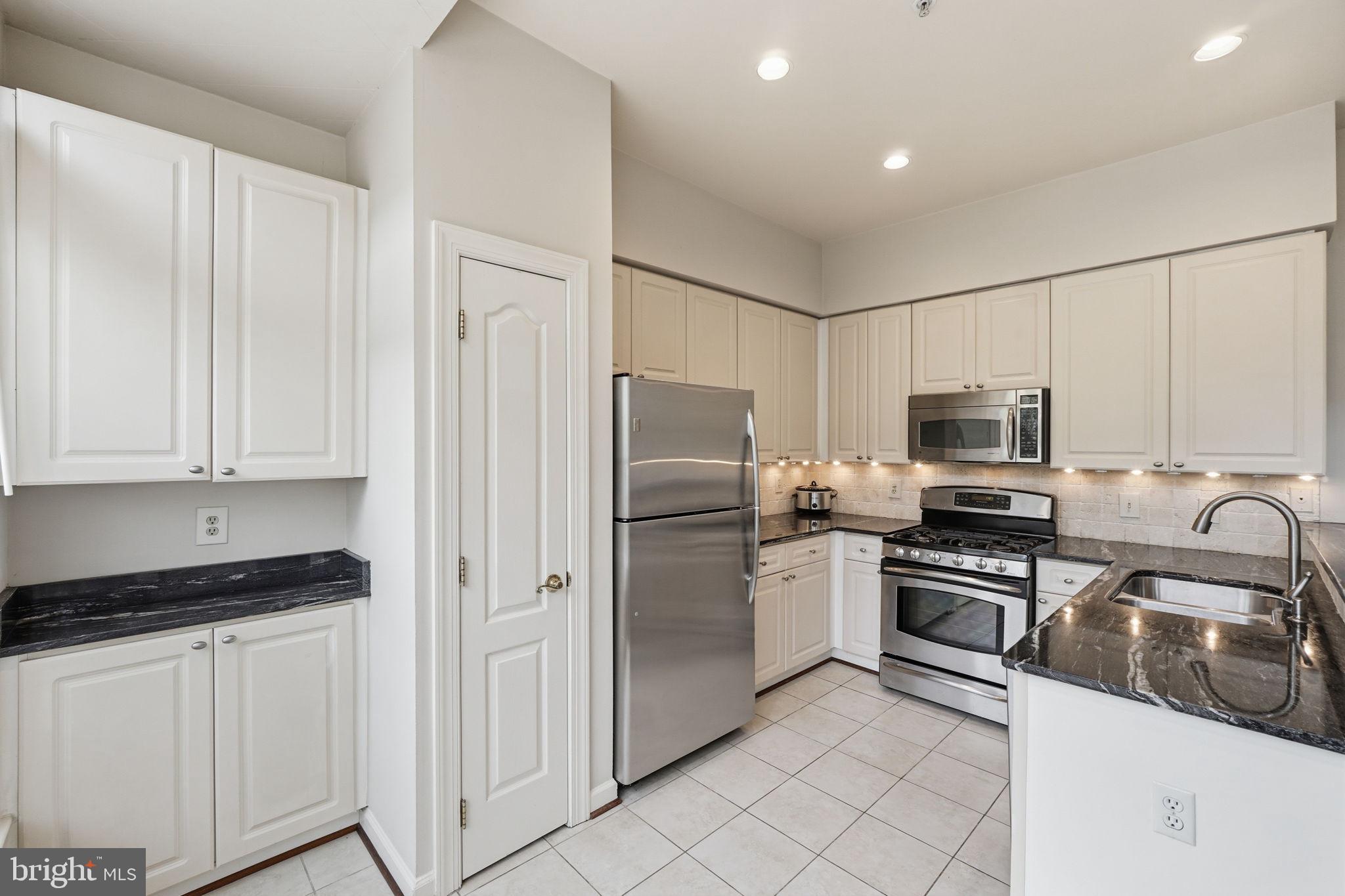 5918 Halpine Road Rockville, MD 20851 - Photo 10 of 39 Gallery Image 10