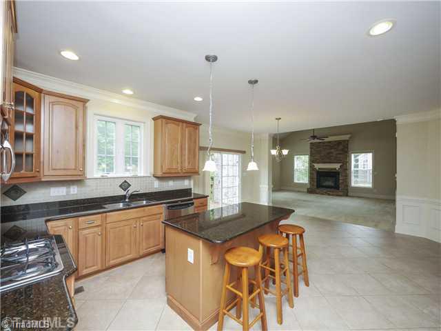 7892 Newhaven Drive Oak Ridge, NC 27310 - Photo 6 of 16 Kitchen.