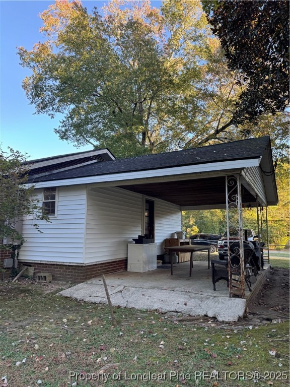 1411 Deep River Road Sanford, NC 27330 - Photo 4 of 16