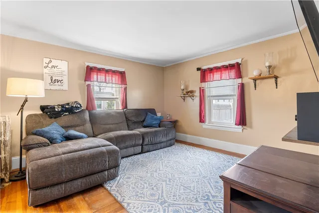 $1,200,000 | 32 Union Street, East Greenwich, RI 02818