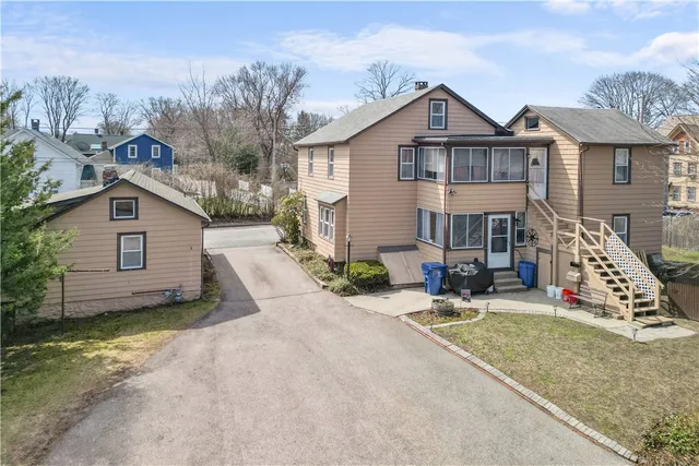 $1,200,000 | 32 Union Street, East Greenwich, RI 02818