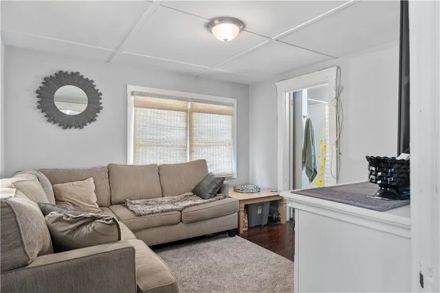 $1,200,000 | 32 Union Street, East Greenwich, RI 02818