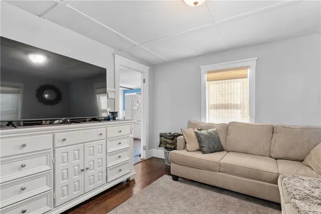 $1,200,000 | 32 Union Street, East Greenwich, RI 02818