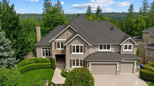 $2,749,000 | 2046 277th Avenue Southeast, Sammamish, WA 98075