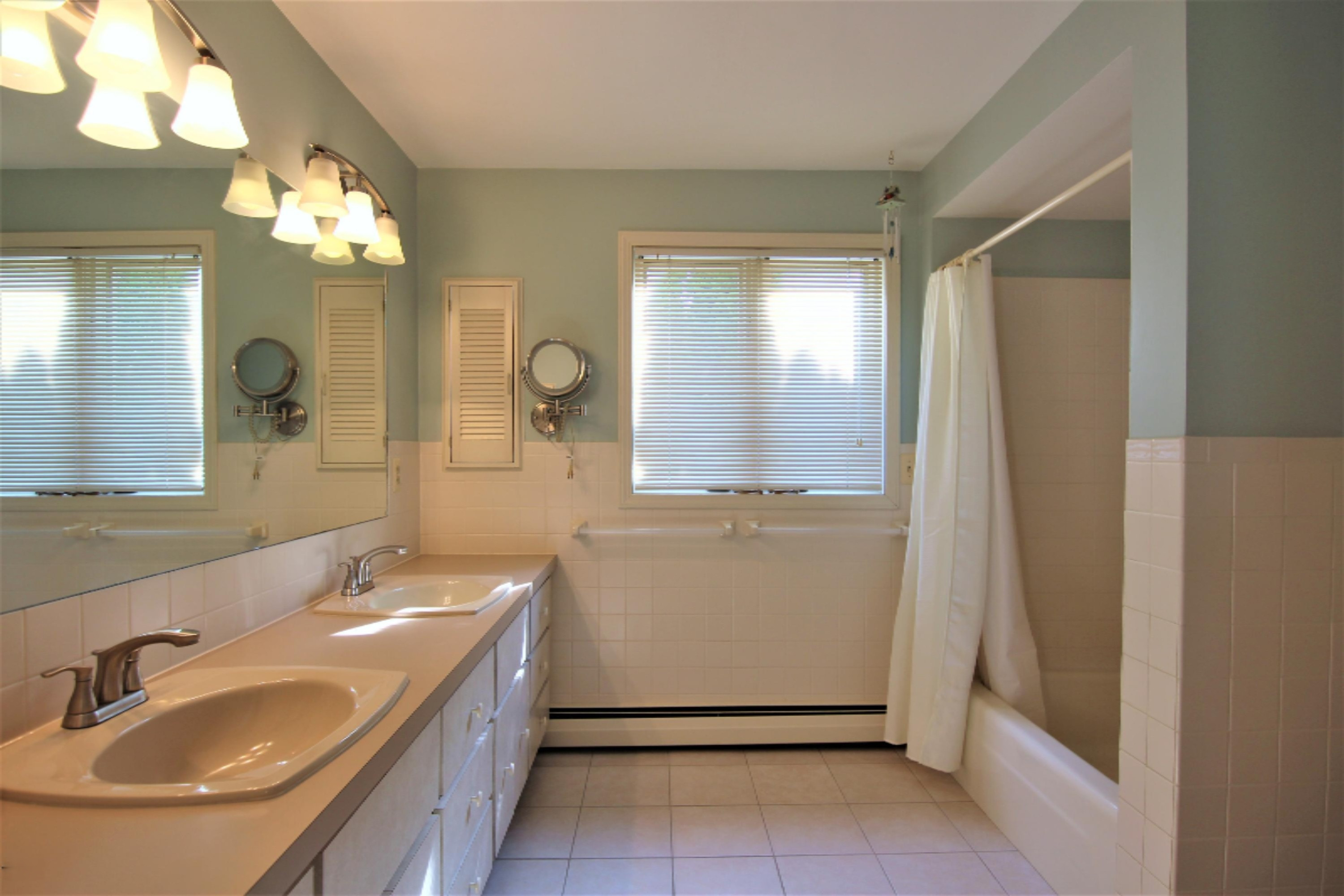 80 North Bear Lake Road Muskegon, MI 49445 - Photo 40 of 61 Master Bath 1
