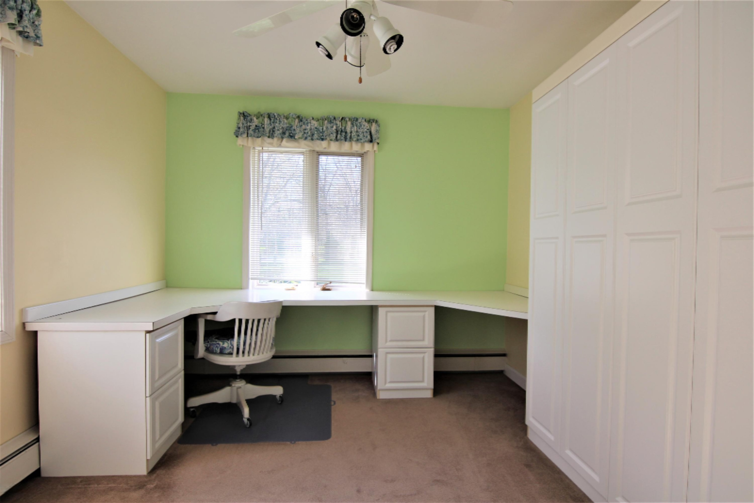 80 North Bear Lake Road Muskegon, MI 49445 - Photo 46 of 61 Bedroom 2 Desk