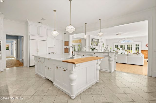 $7,395,000 | 230 Taconic Road, Greenwich, CT 06831