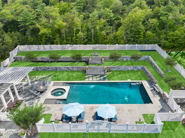$7,395,000 | 230 Taconic Road, Greenwich, CT 06831