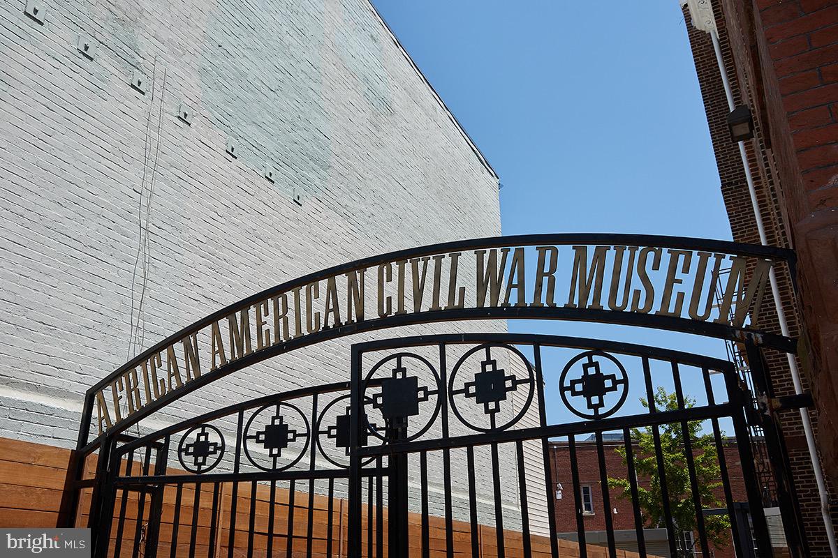 910 T Street Northwest, Unit B Washington, DC 20001 - Photo 26 of 37