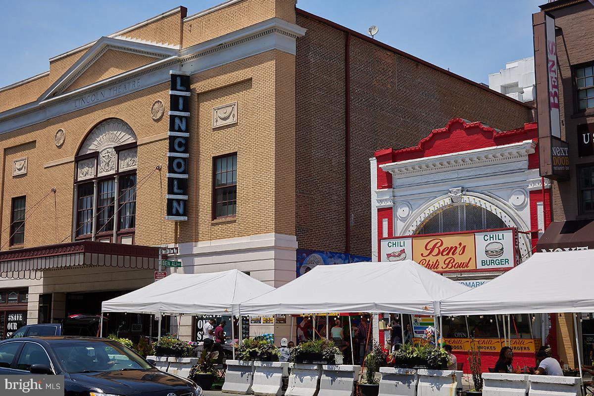 910 T Street Northwest, Unit B Washington, DC 20001 - Photo 32 of 37