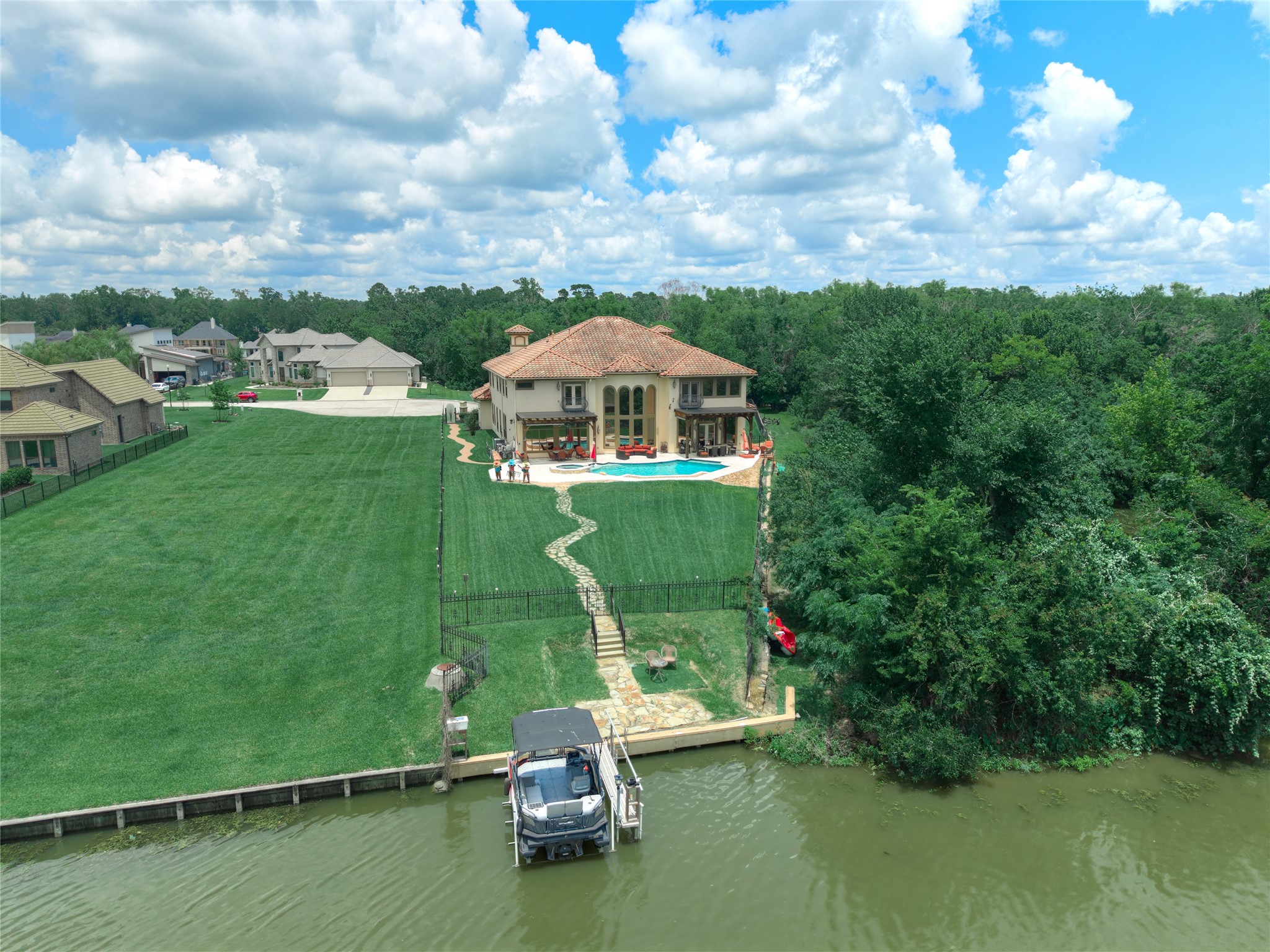 11503 Renaissance Drive Montgomery, TX 77356 - Photo 4 of 50